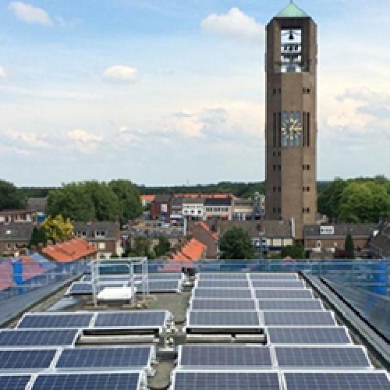 zonnepanelen gemeentehuis